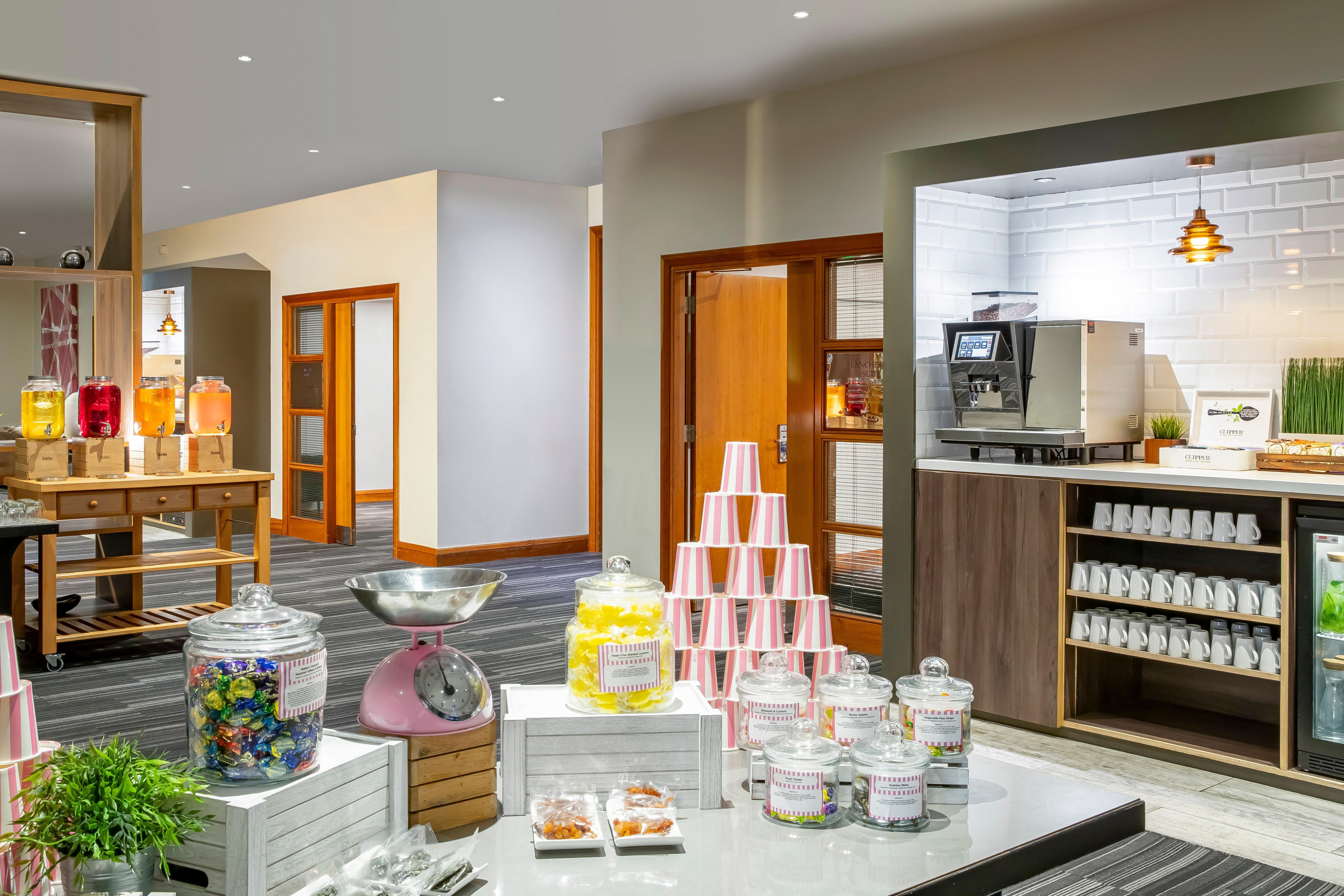 Holiday Inn Coventry M6, J2 By Ihg Esterno foto